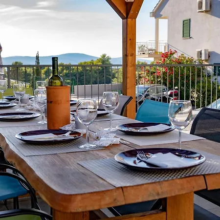 Dada I Dida ميلنا