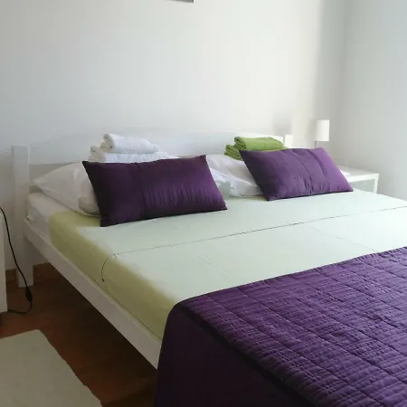 Dada I Dida Apartment Milna (Brac)