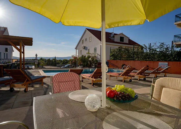 Dada I Dida * Milna (Brac)