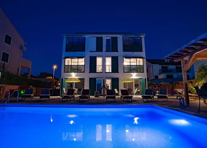 Dada I Dida Milna (Brac)