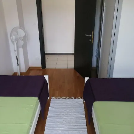 Dada I Dida Apartamento Milna (Brac)